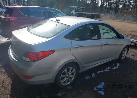 2012 Hyundai Accent Gls z USA, uszkodzony, nr VIN KMHCU4AE5CU120596